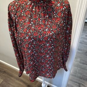 Banana Republic Red Floral Long Sleeve Blouse – Size Small